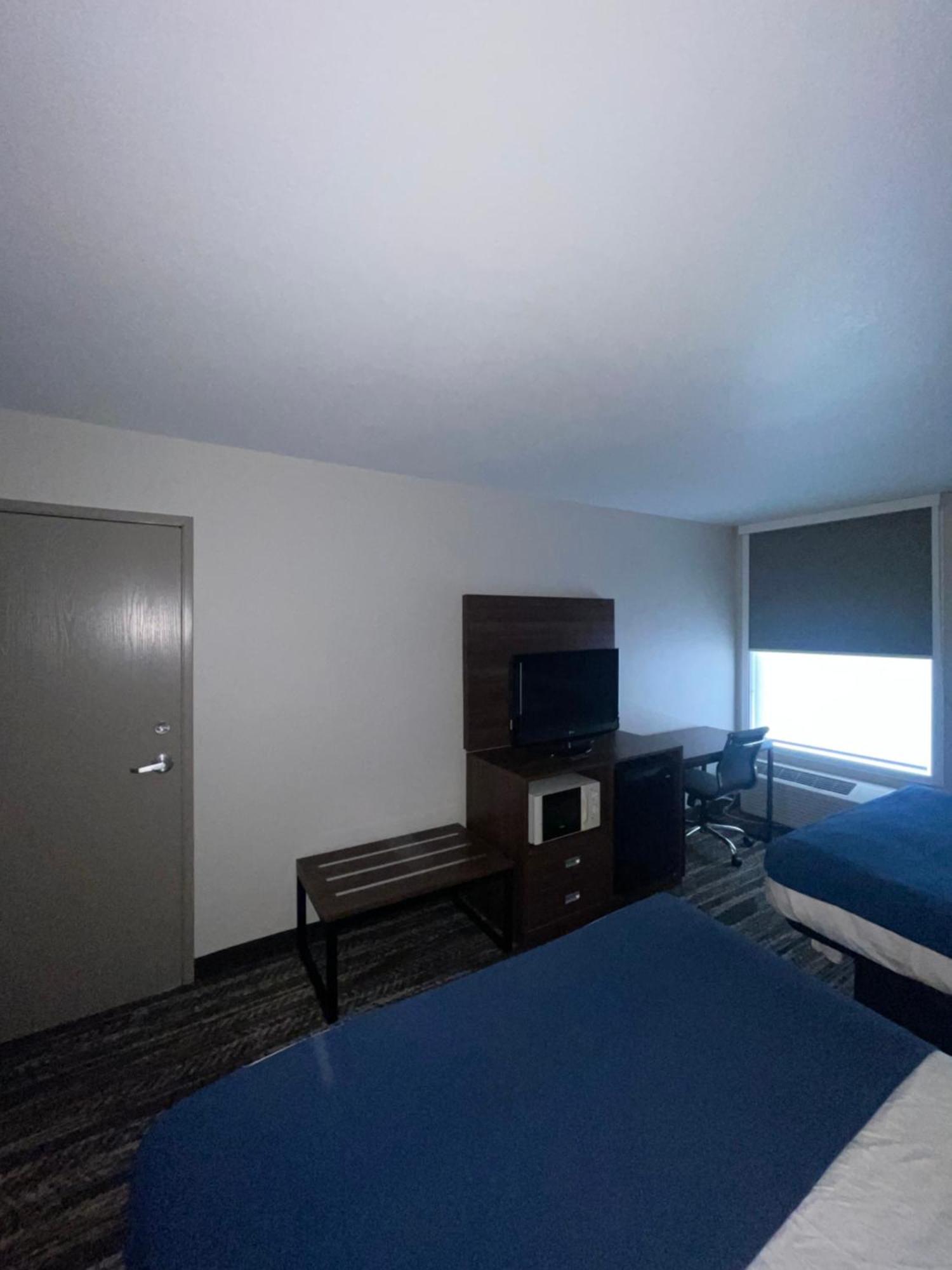 ホテル Clarion Pointe-Dillard Near Blue Ridge Mountains エクステリア 写真